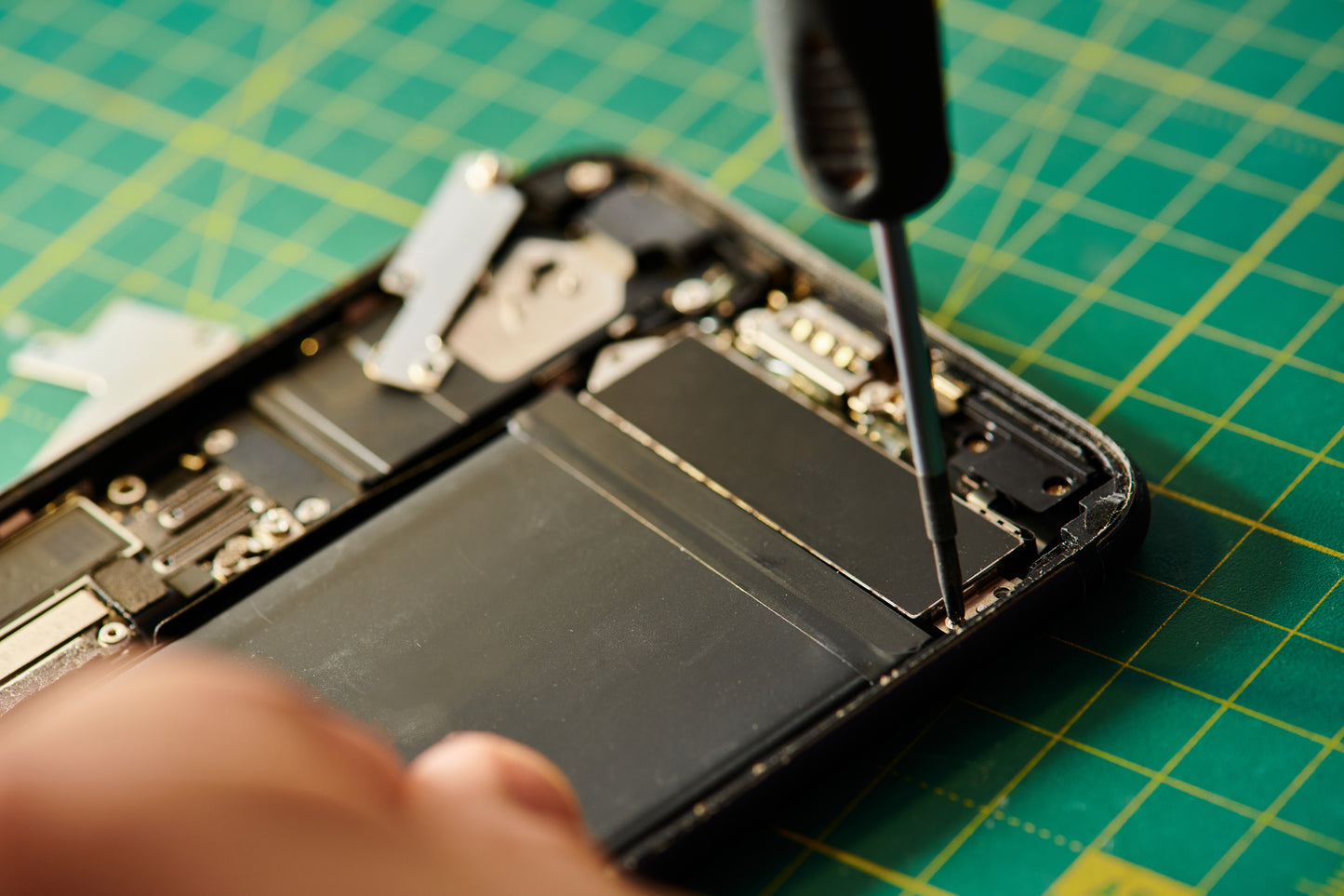 Device Repair and Data Recovery Service